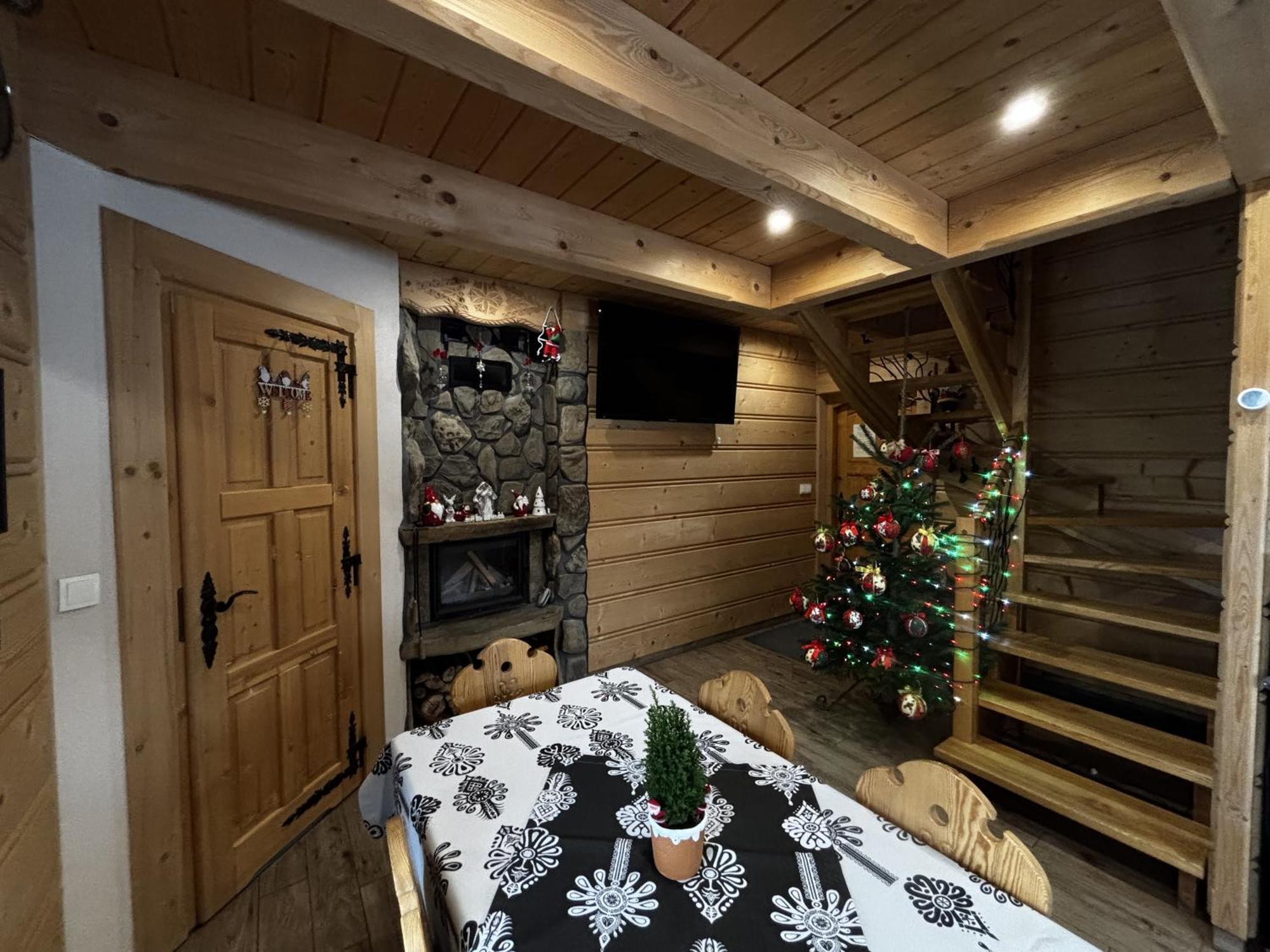 Witowianskie Domki Z Kominkiem, Jacuzzi I Sauna Dzianisz 外观 照片